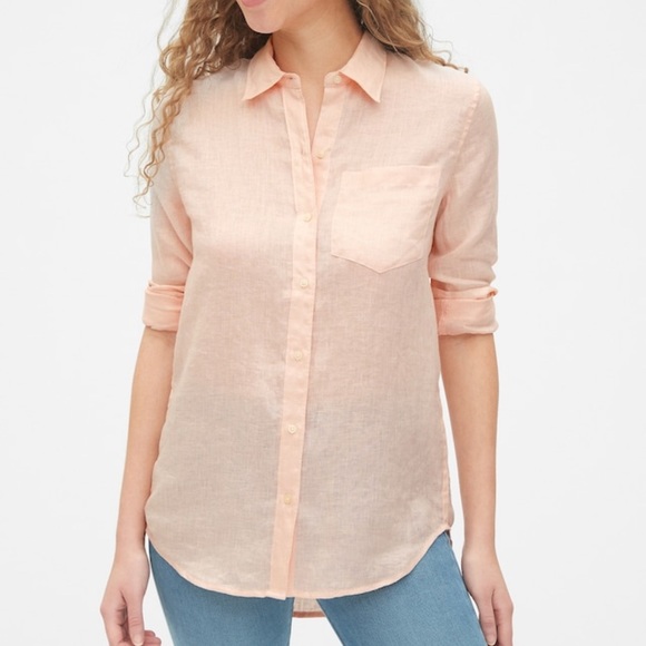 GAP Tops - Pink Linen Shirt
